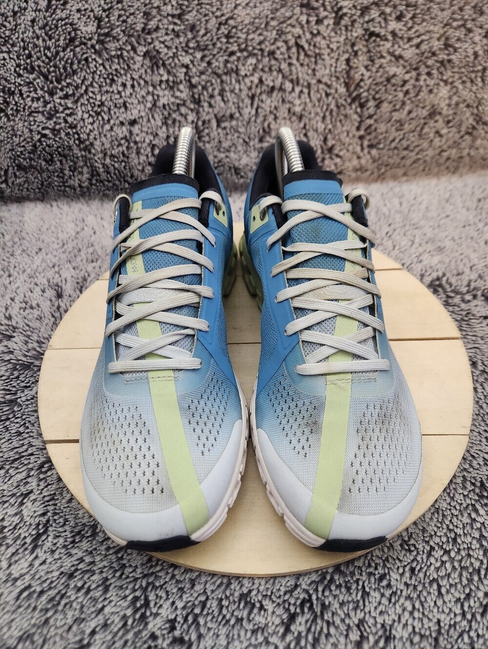 ON Running Cloudflow Women’s Size 9 Running Shoes - Picture 3 of 9